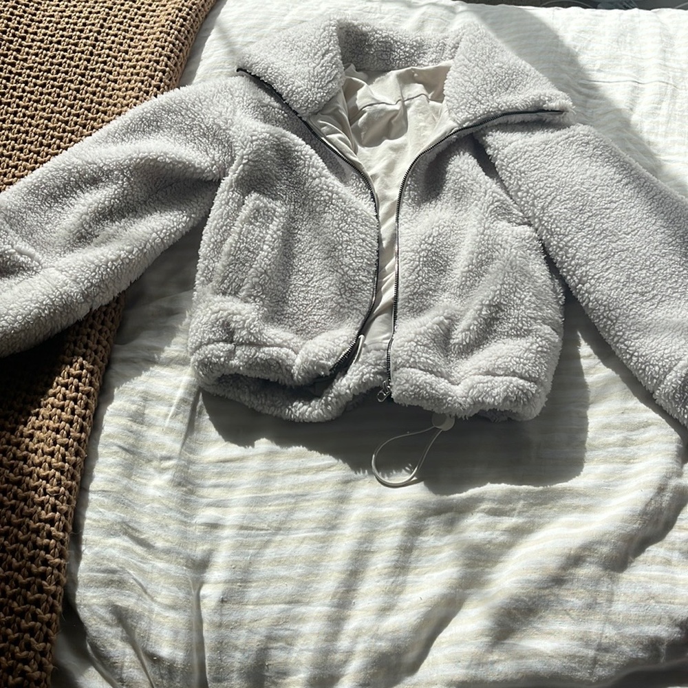 Lululemon Cinchable Fleece Zip-Up in Bone